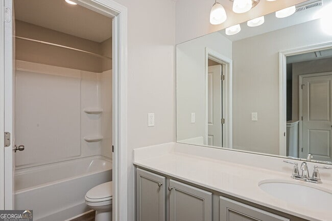 Building Photo - 6755 Hill Rock Ln