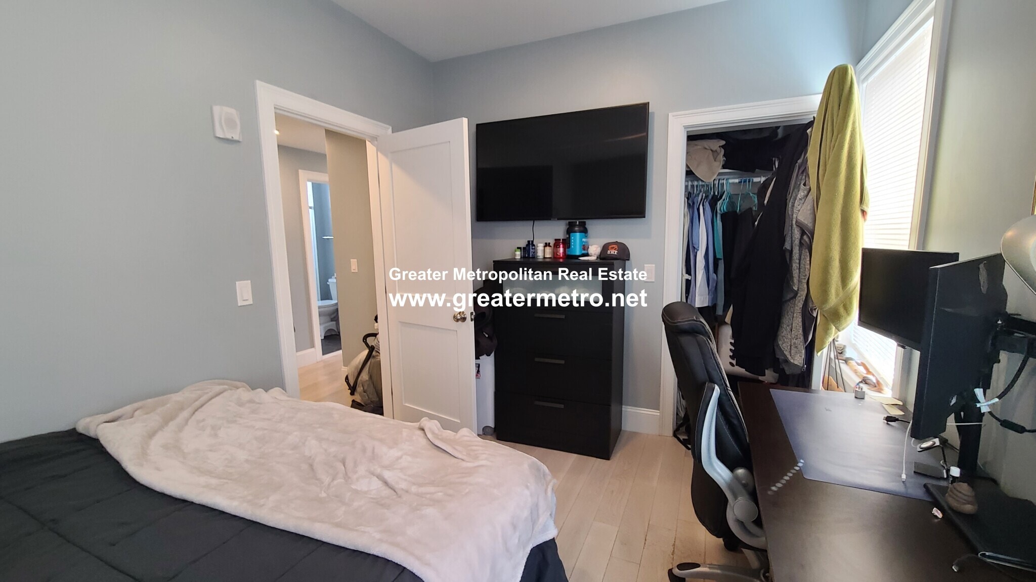 Building Photo - 21 Winfield St