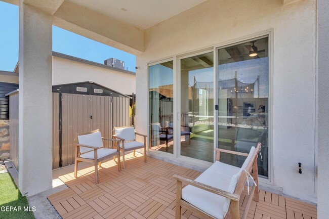 Building Photo - 7424 Rio Rimac Dr