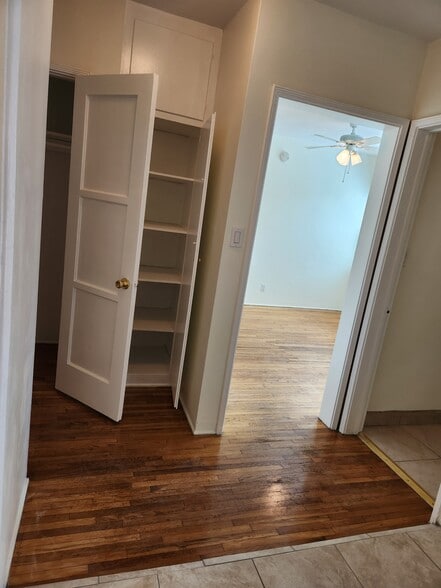 Building Photo - 12019 Ocean Park Blvd