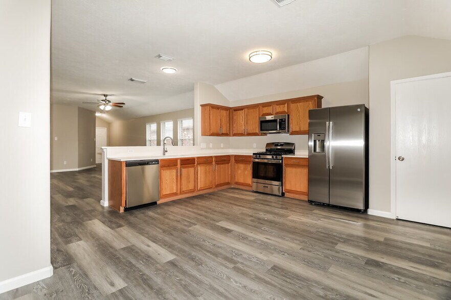Building Photo - 12254 Lavon Dr