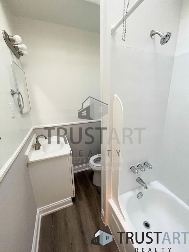 Building Photo - 7152 Theodore St