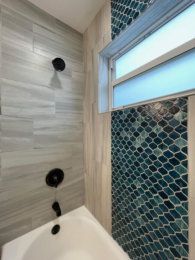 Building Photo - 11420 NW 35th St