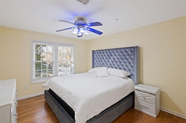 Building Photo - 2714 Vinings Central Run SE