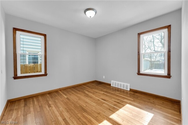 Building Photo - 14028 Rockside Rd