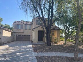 Building Photo - 3934 E Battala Ave