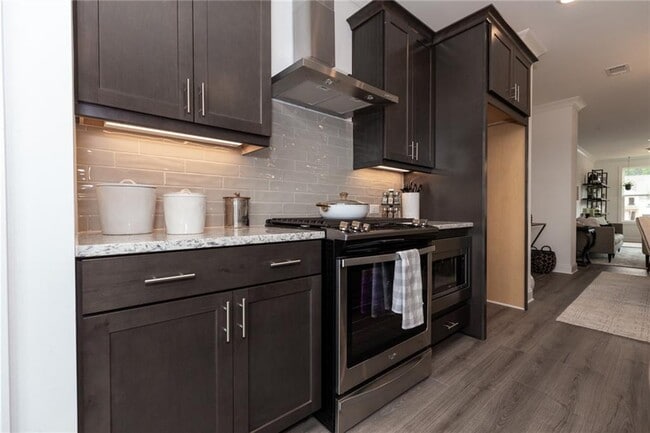 Building Photo - 4470 Sims Park Pl.