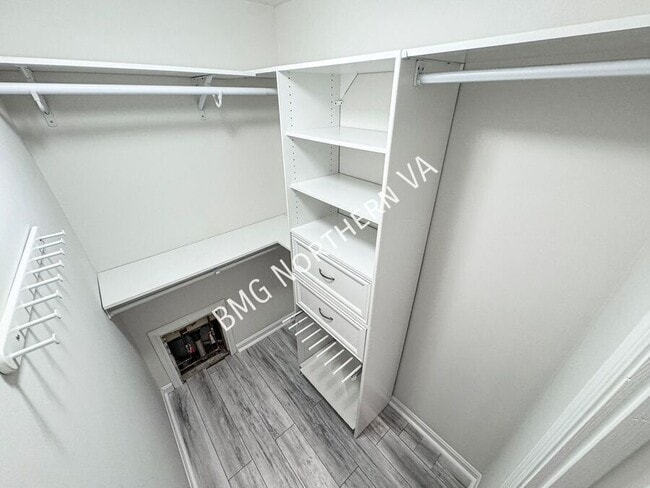 Building Photo - 7450 Adams Park Ct