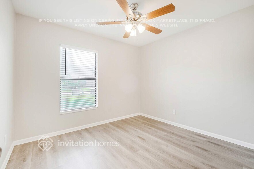 Building Photo - 10383 Tawa Trail