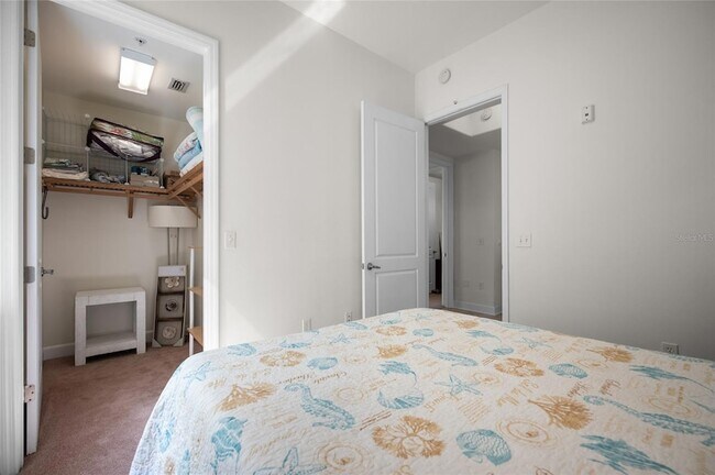 Building Photo - 1375 Beach Rd