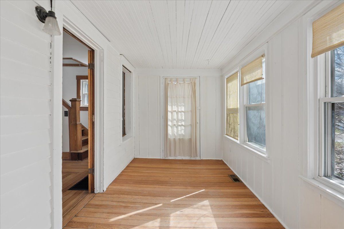 Building Photo - 751 Holmes Rd