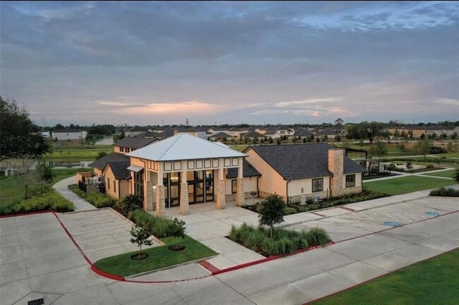 Building Photo - 4208 Peaceful Pines Ln