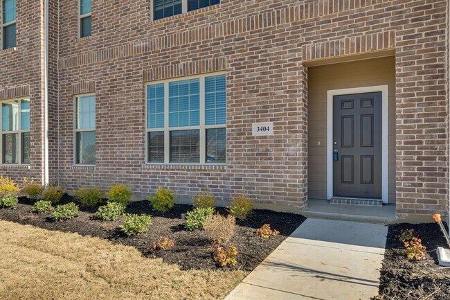 Building Photo - 3404 Becker Dr