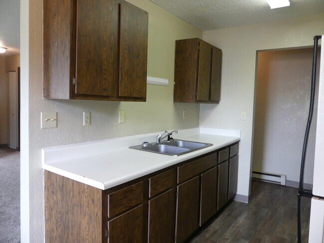 Building Photo - Clairview Apartments