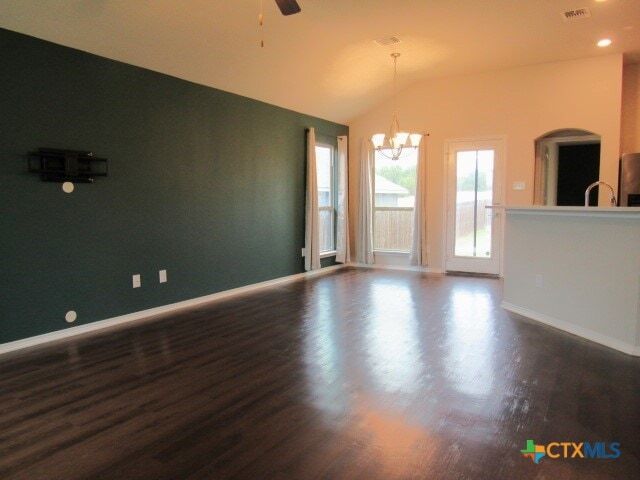 Building Photo - 613 Hobby Rd