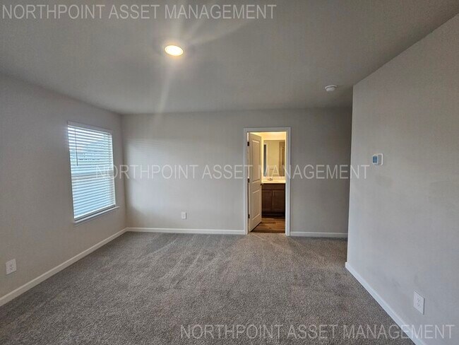 Building Photo - Beautiful Townhome for Lease in Lawrenceville