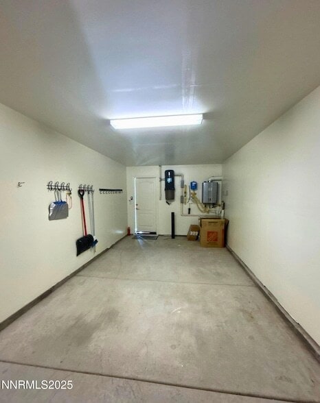 Building Photo - 7635 Souverain Ln