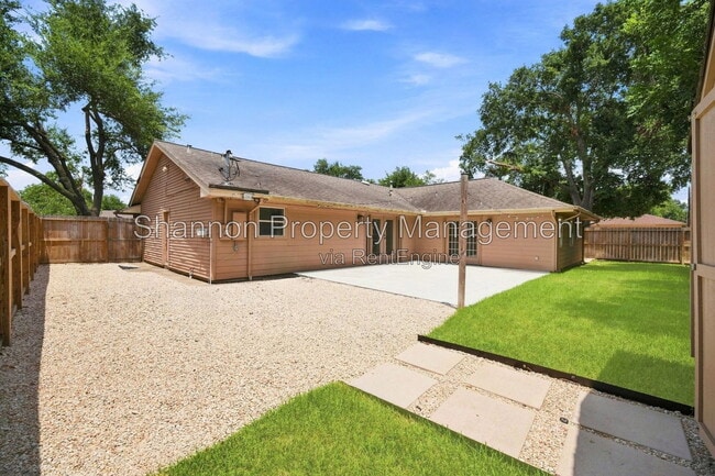 Building Photo - 2602 Tannehill Dr