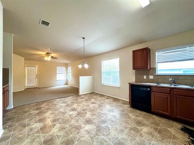 Building Photo - 327 Paddington Dr