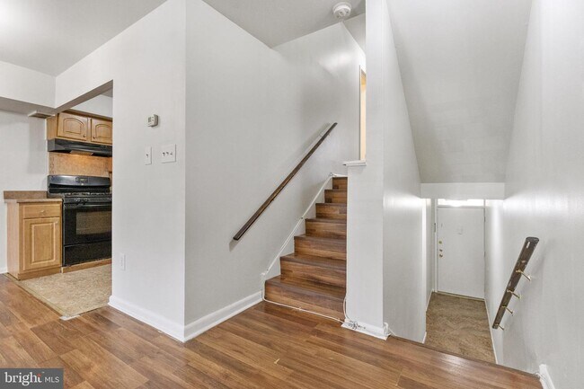 Building Photo - 222 Stony Way