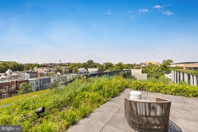 Building Photo - 57 N St NW