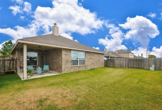 Building Photo - 19739 Amber Village Ln