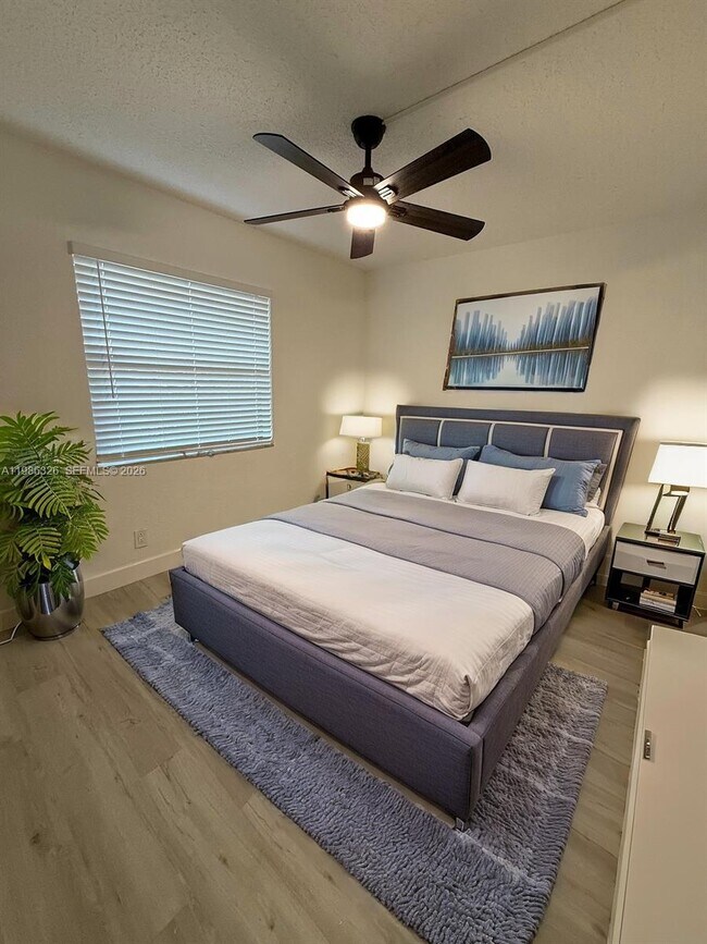 Building Photo - 11477 NW 39th Ct