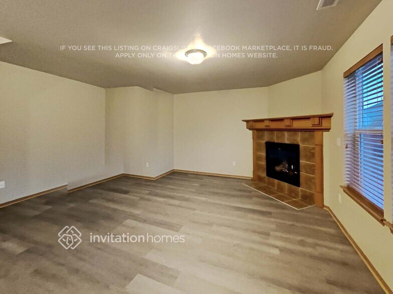 Building Photo - 19503 99th St Ct E