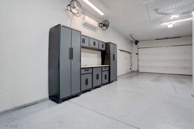 Building Photo - 367 Pollino Peaks St