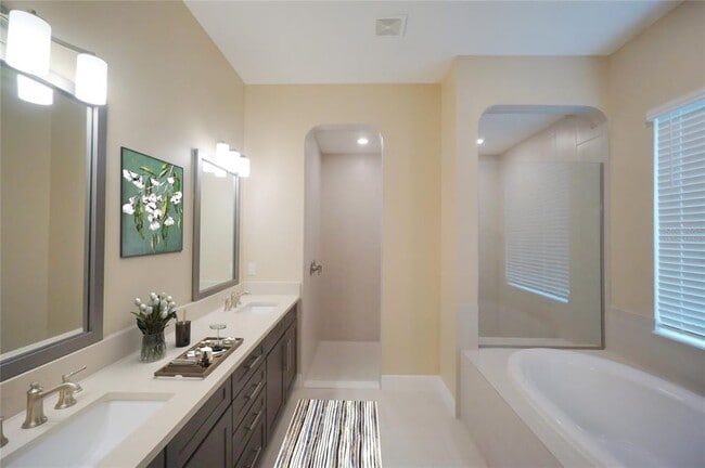 Building Photo - 6154 Marsh Trail Dr