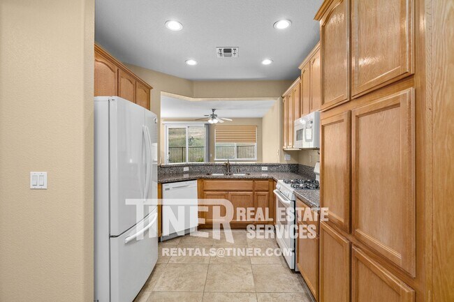 Building Photo - Introducing a charming new home in Folsom