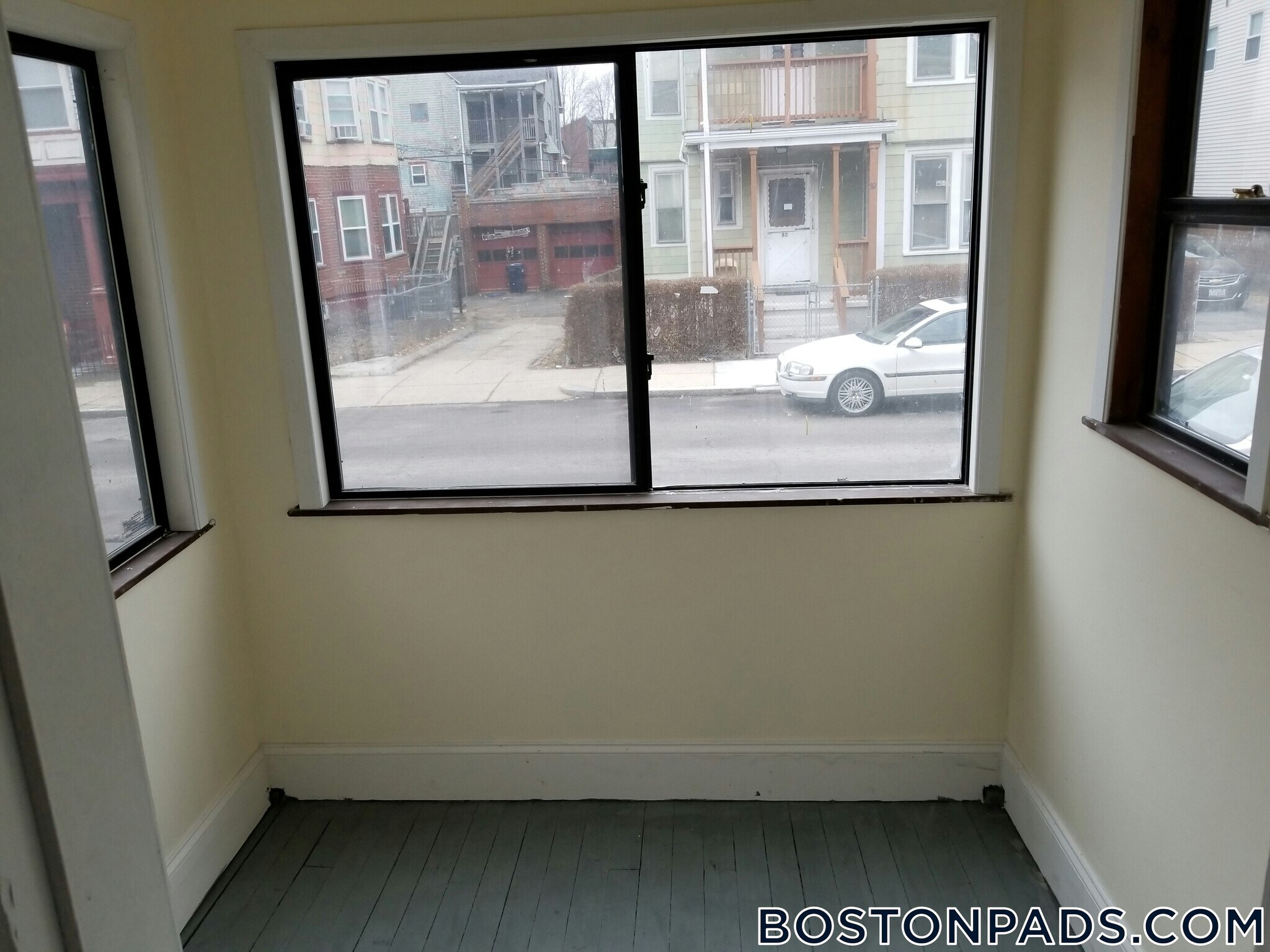 Building Photo - 81 Ruthven St