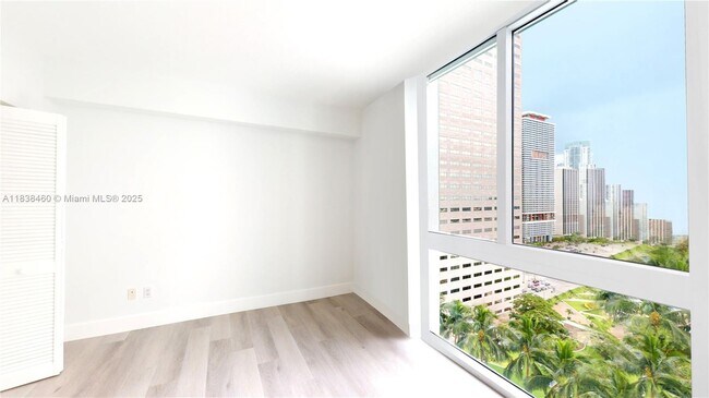 Building Photo - 325 S Biscayne Blvd