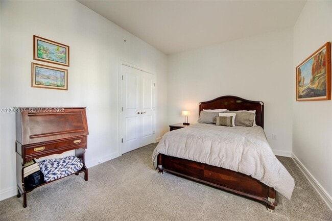 Building Photo - 16101 Emerald Estates Dr