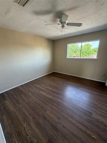 Building Photo - 26 E Mountain Creek Dr