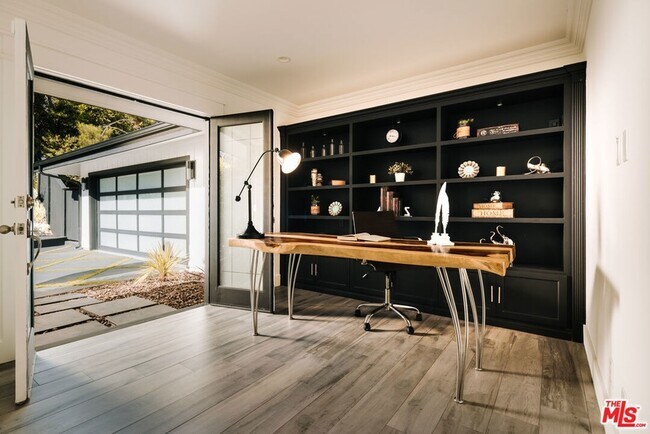 Building Photo - 18013 Sea Reef Dr