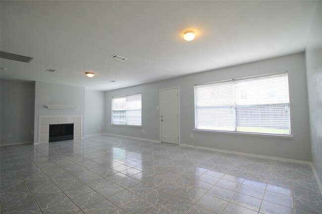 Building Photo - 6515 Bryant Park Ct