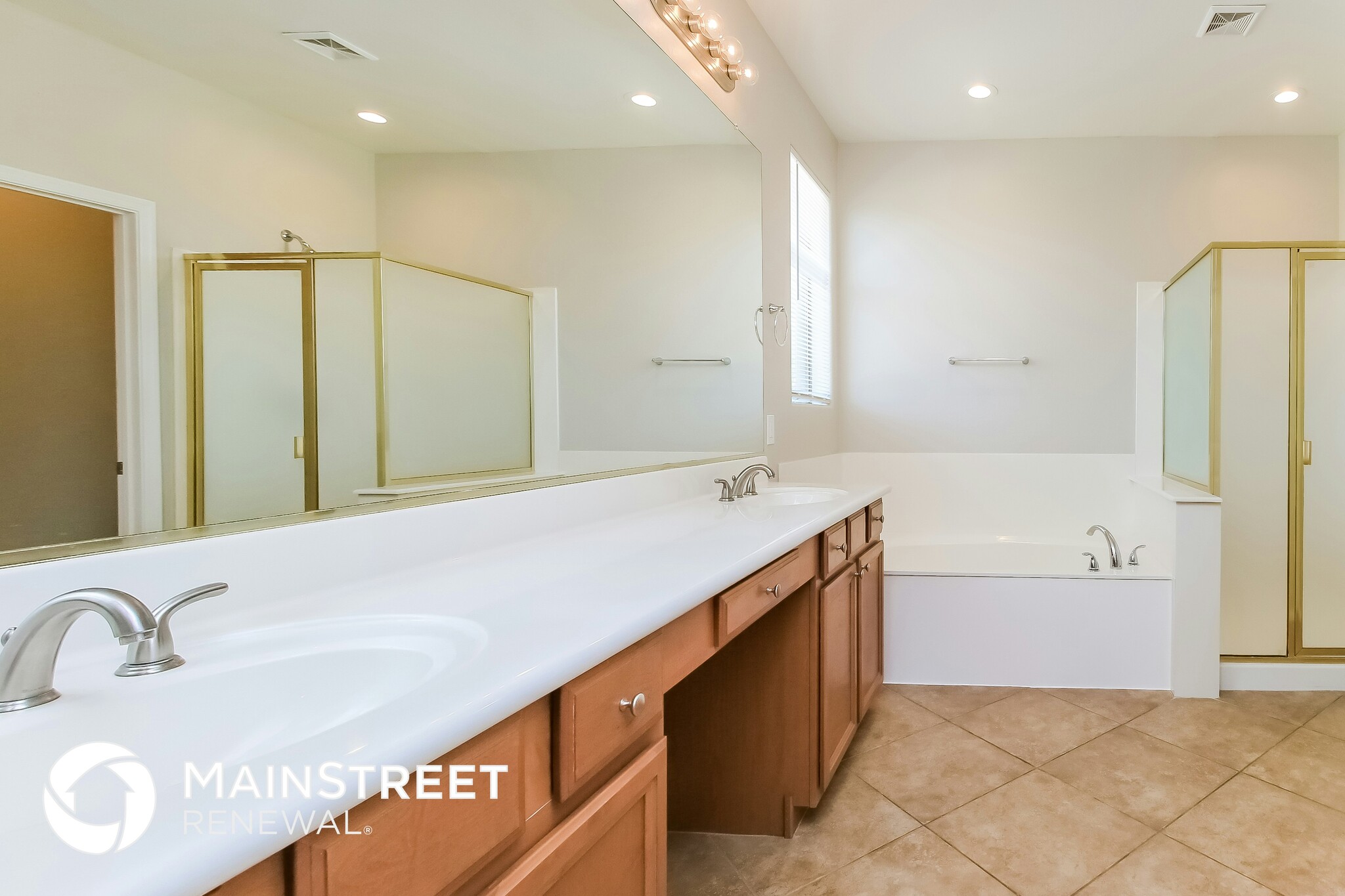 Building Photo - 6664 S Wilson Dr