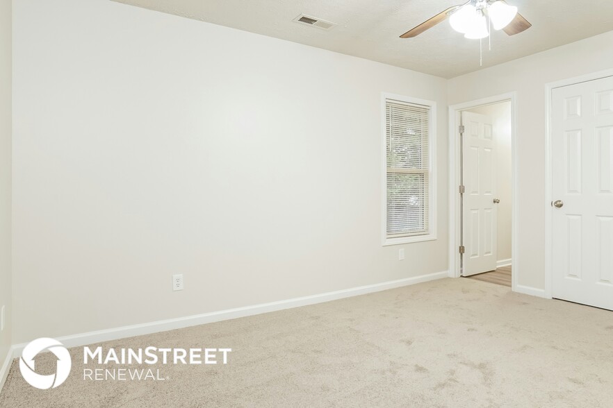 Building Photo - 4680 Murray Rd