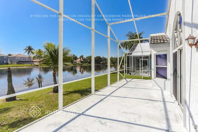 Building Photo - 7418 Michigan Isle Rd