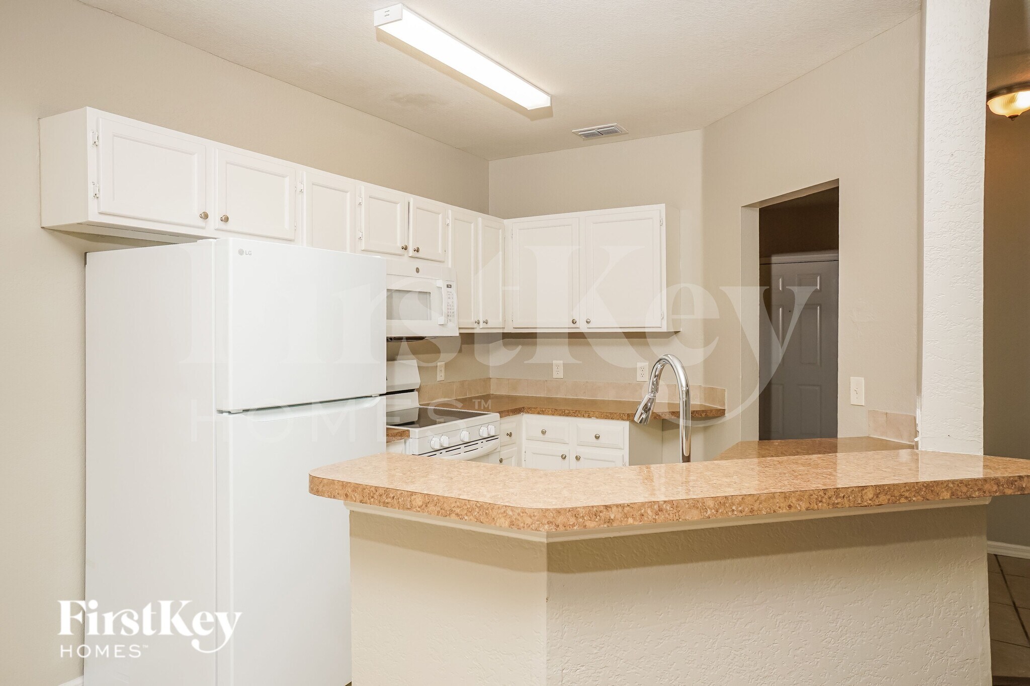 Building Photo - 3291 Moravia Ave