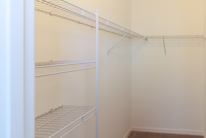 Building Photo - 11699 Bluestone Ct