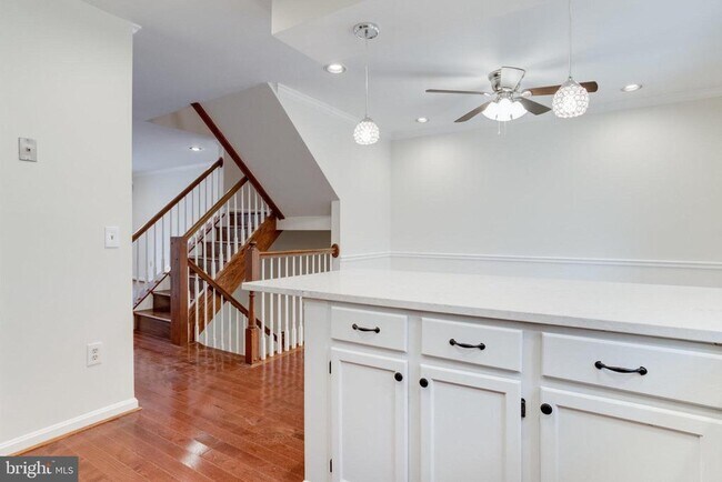 Building Photo - 9216 Burley Ln