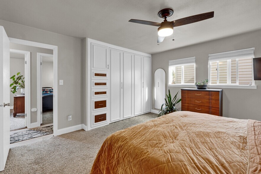 Building Photo - 4945 Brown Valley Ln