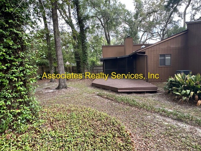 Building Photo - Single Family home in The Woodland in SW Gainesville-Great Location!