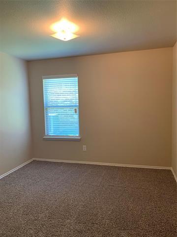 Building Photo - 471 Harding Ln