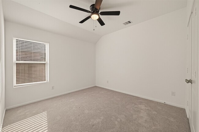 Building Photo - 7910 Eagle Crk Ln