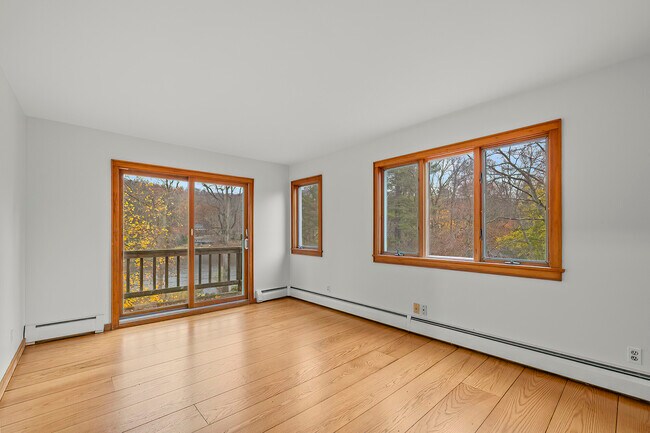 Building Photo - 14 Clearview Terrace