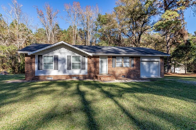 Primary Photo - 3 BR, 1.5 BA w/ Garage in Goldsboro