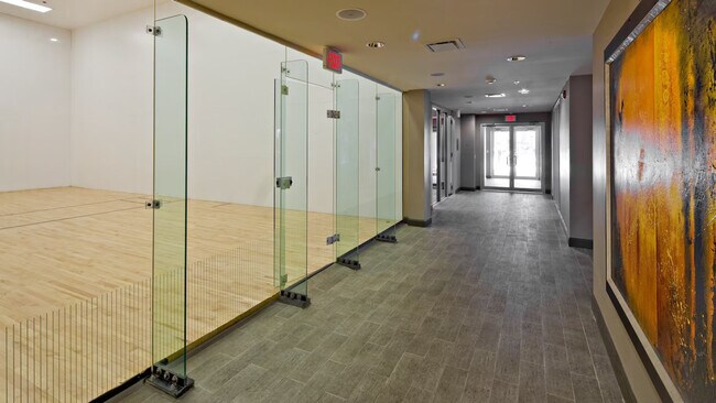 Building Photo - 444 Washington Blvd